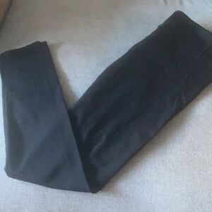 Bloch NWOT High Quality Black Dance Leggings with hidden pocket. Size Medium.